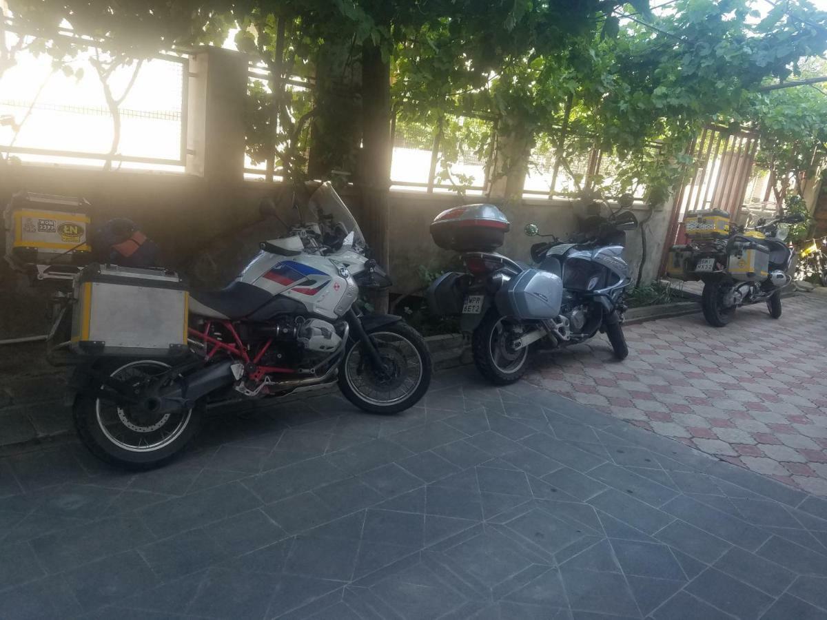 Karine B&B Yeghegnadzor Екстериор снимка